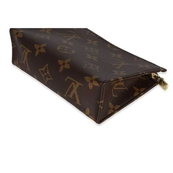 Louis Vuitton Monogram Canvas Toiletry Pouch 15 - Picture 5 of 6
